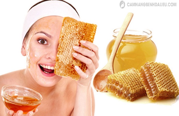 Sử dụng mật ong nguyên chất chữa mụn thâm, giúp da sáng mịn