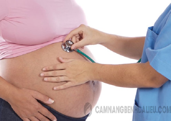 Phụ nữ mang thai và cho con bú trước khi dùng thuốc cần hỏi ý kiến bác sĩ chuyên khoa